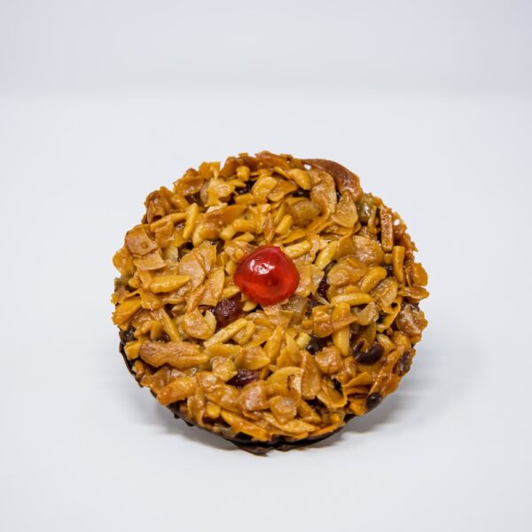 Florentiner von Konditorei Jindrak – knuspriges Mandelgebäck mit kandierten Früchten und Schokolade